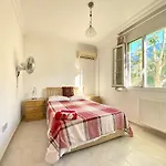4 Bedroom Deluxe With Mountain And Sea View Villa Kyrenia (Northern Cyprus)