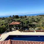 Villa 4 Bedroom Deluxe With Mountain And Sea View