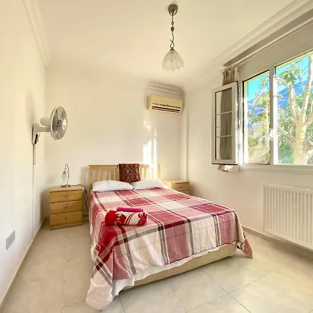 4 Bedroom Deluxe With Mountain And Sea View Villa Kyrenia (Northern Cyprus)
