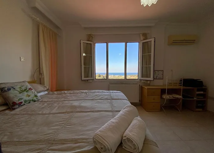 Вилла 4 Bedroom Deluxe With Mountain And Sea View *